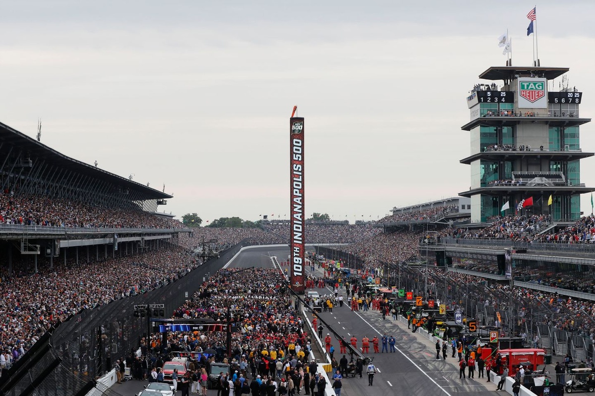 FOX Sports, IndyCar reveal broadcast schedule for 2026 season