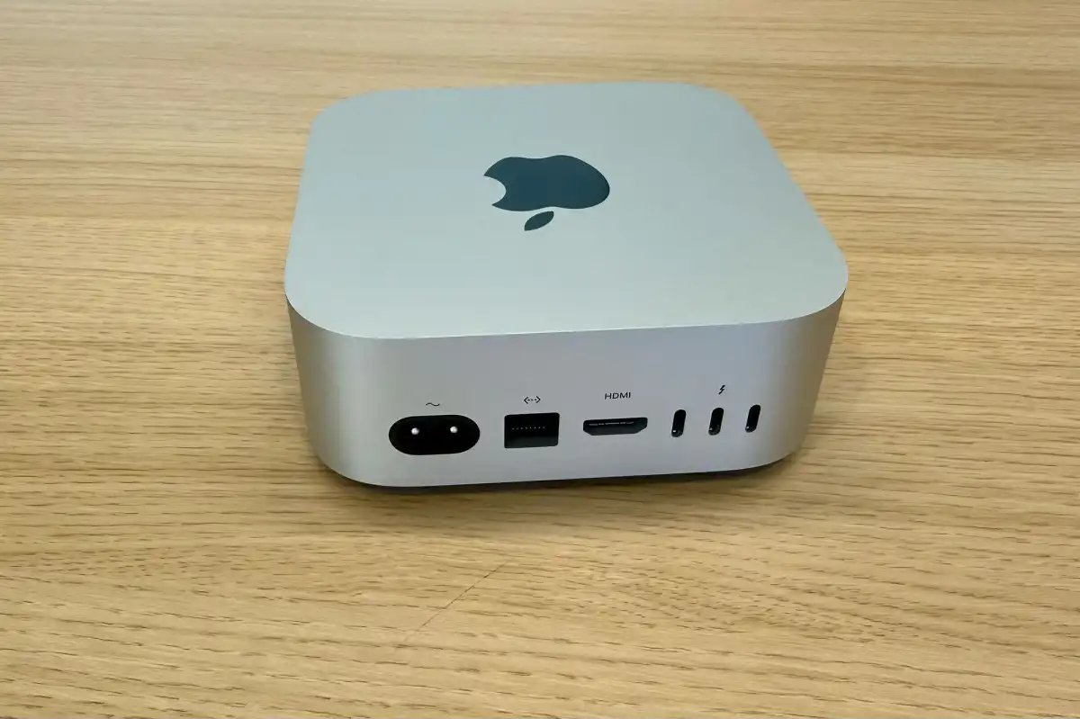 Apple Mac mini M4 SJ3