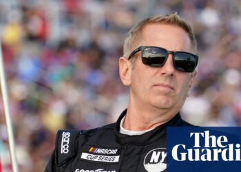 Nascar’s Greg Biffle wasn’t flying his plane before crash that killed him and six others | Nascar