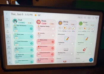 Skylight debuts Calendar 2 to keep your family organized