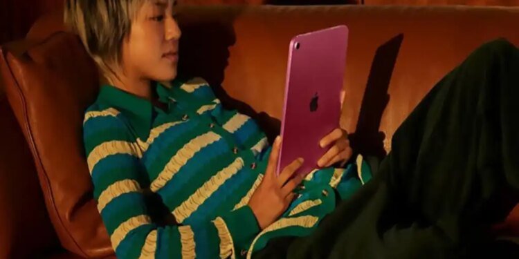 Apple iPad 11 (2025) 128GB Wi-Fi & Cellular Silver (Refurbished)