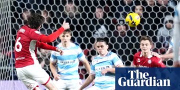 Championship roundup: late Bristol City strike thwarts Wrexham | Championship