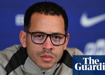 Chelsea’s Liam Rosenior admits online mockery is affecting his family | Chelsea