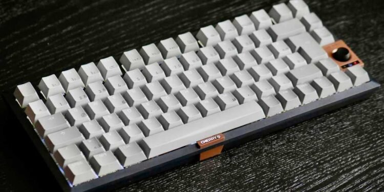 Cherry KW 3000 MX mit Tastaturbeleuchtung