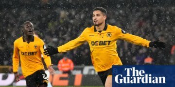 Dual Gomes goals ensure Wolves beat Aston Villa and unwanted points record | Premier League