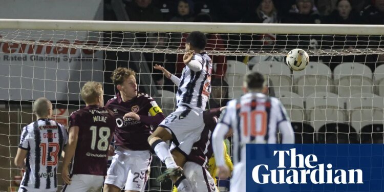 Hearts’ title hopes hit by late St Mirren winner after Halkett’s costly red card | Scottish Premiership