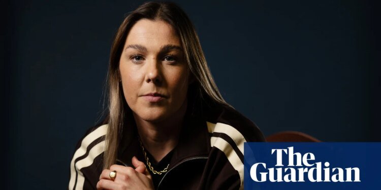 Mary Earps says she ‘learned some tough lessons’ from book backlash | Mary Earps