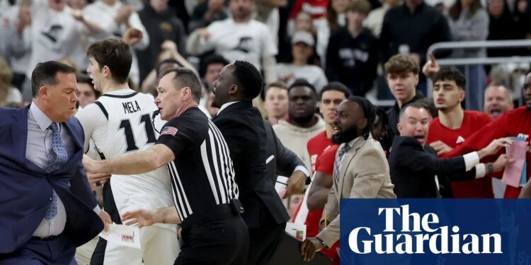 Six ejected after fight forces 20-minute delay in St John’s-Providence game | College basketball