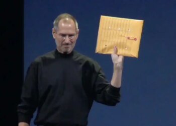 Steve Jobs MacBook Air envelope