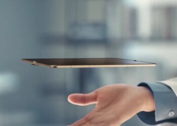 Here's how to build a crease-less foldable, according to Oppo