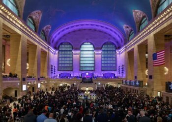 Apple grand central store set up for a concert