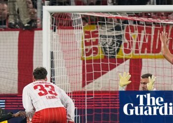 European football: Borussia Dortmund close in on Champions League spot | Borussia Dortmund