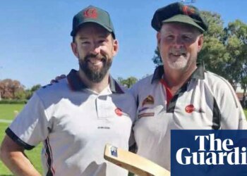 Father and son amateur cricketers combine for mammoth partnership of 590 | Cricket