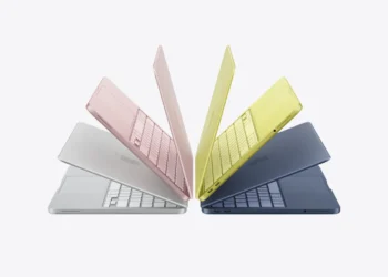 array of 4 MacBook Neo units