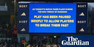 Pep Guardiola condemns fans who booed as Muslim players broke Ramadan fast at Leeds | Leeds United
