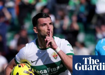Referee pauses La Liga game after Elche’s Rafa Mir accused of racist insult | La Liga