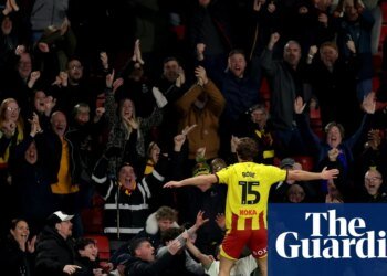 Watford rekindle playoff hopes with win to dent Wrexham promotion push | Championship