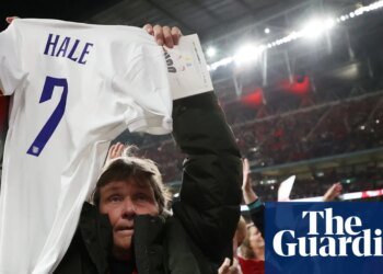 ‘Our first No 7’: Lynda Hale, pioneer who scored in England’s first women’s match, dies | England women's football team